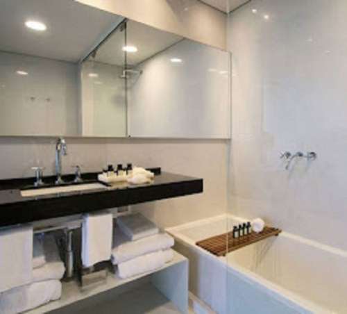 Bathroom in te Suite